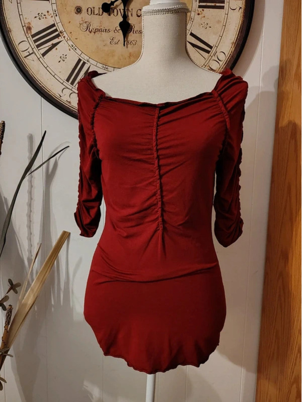 Y2K Red Ruched 3/4 Sleeve Top | S/M | Super Stretchy